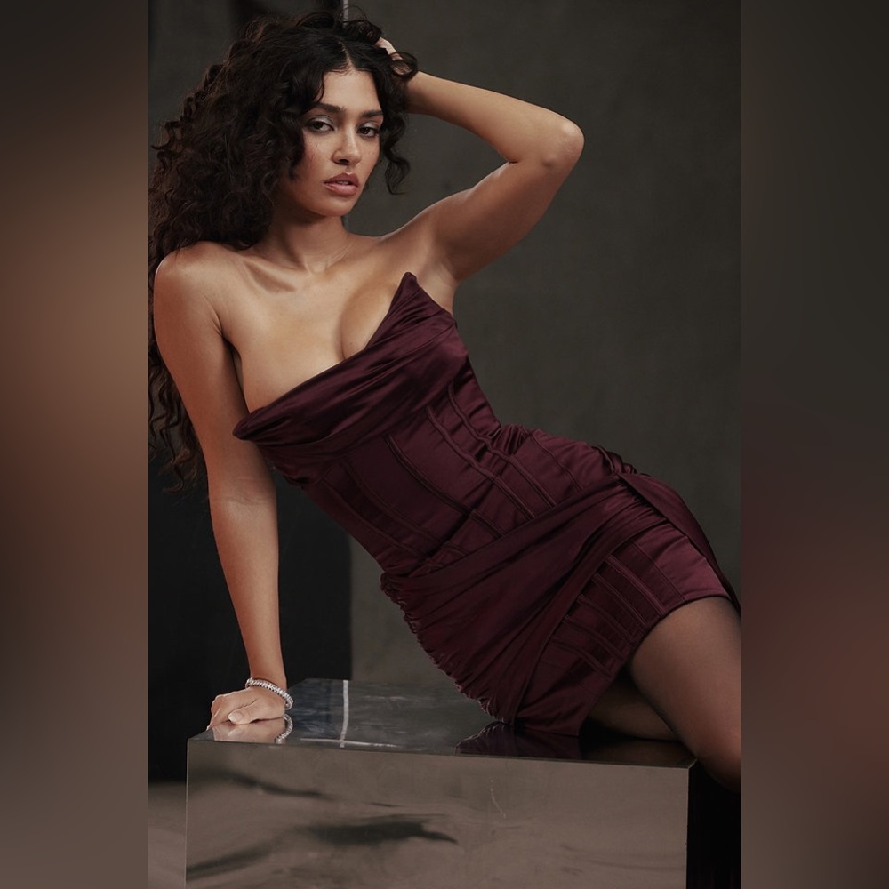 NWOT HOUSE OF CB 'Loubella' Mulberry Strapless Corset Dress (wine/burgundy) XS